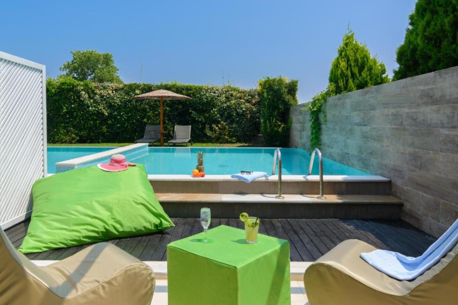 Dion Palace Beauty & Spa Hotelprivatni bazen